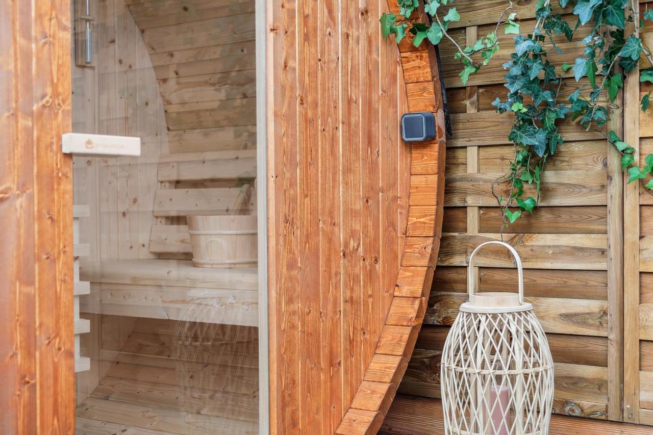 Suite Luxueuse Avec Jardin Prive Sauna Et Jacuzzi Párizs Kültér fotó